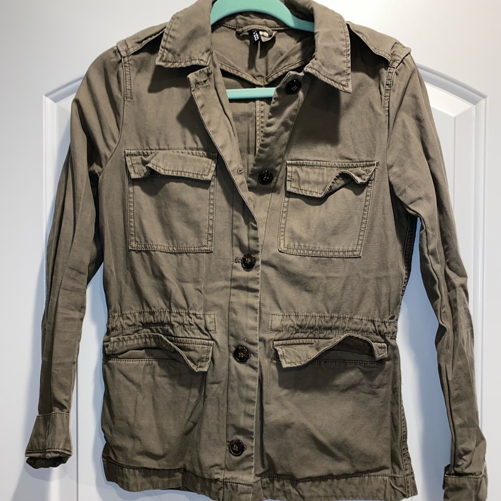 Divided Cargo Jacket